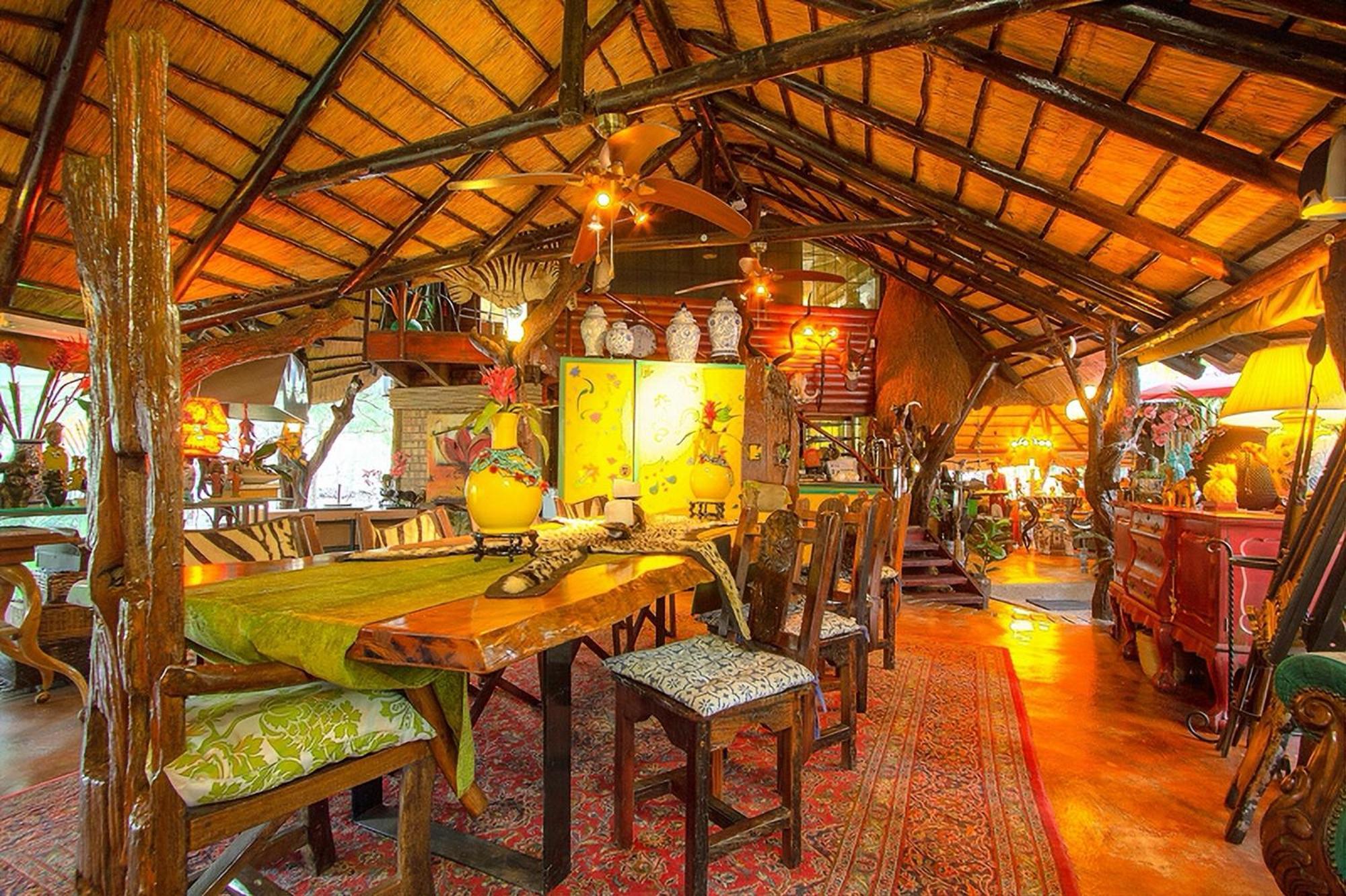 Wielewaal Bush Lodge Marloth Park Exterior photo